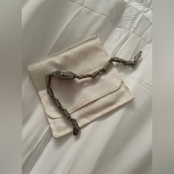 Guess Watch - Picture 7 of 7